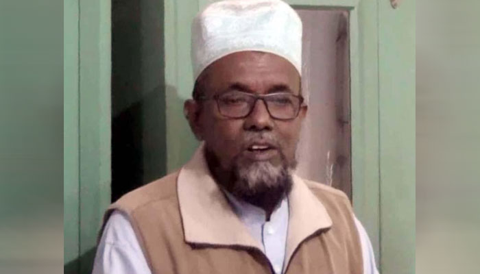 কসবায় দুর্নীতি ও শ্লীলতাহানীর অভিযোগে মাদরাসা সুপার আটক