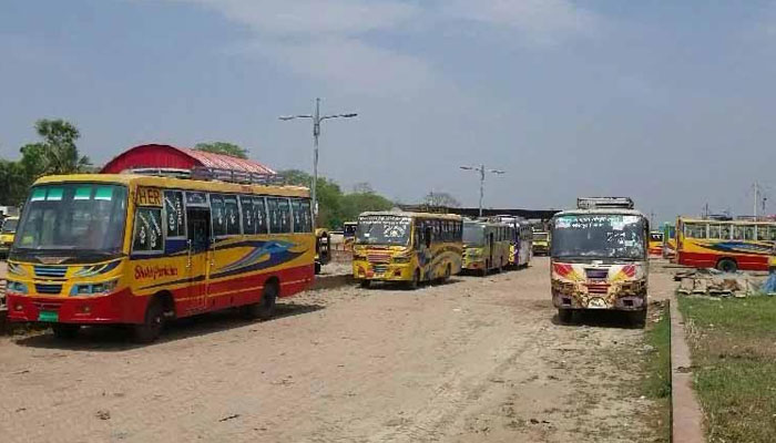প্রশাসনের কড়া নজরদারিতে শিবচর