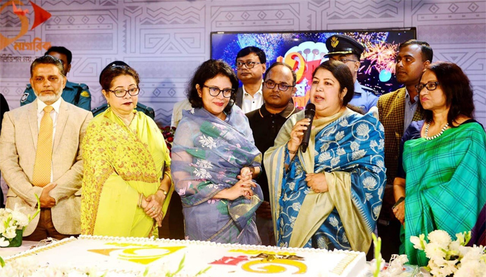 দেশ অবাধ তথ্য প্রবাহের সুবর্ণ সময় পার করছে