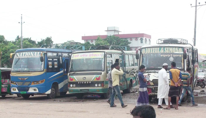 লকডাউনে কর্মহীন ৯০ লাখ পরিবহন শ্রমিক