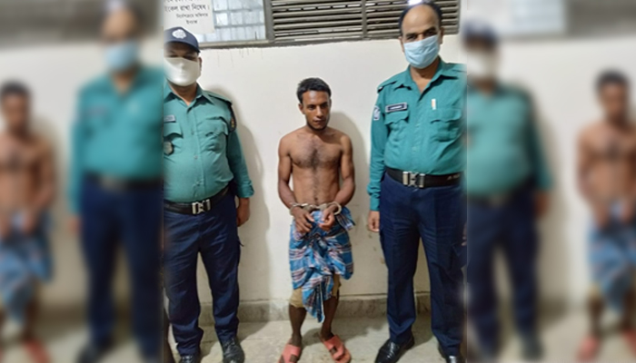 কারওয়ান বাজার মোড়ের সেই ছিনতাইকারী গ্রেপ্তার