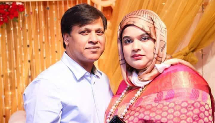 পাপুলসহ পরিবারের ব্যাংক লেনদেন বন্ধ