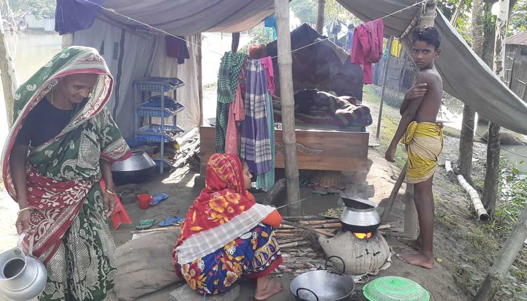 বন্যায় রোগে আক্রান্ত ১০ সহস্রাধিক