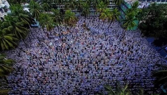 আল্লামা শফীর জানাজায় লাখো মুসল্লির সমাগম