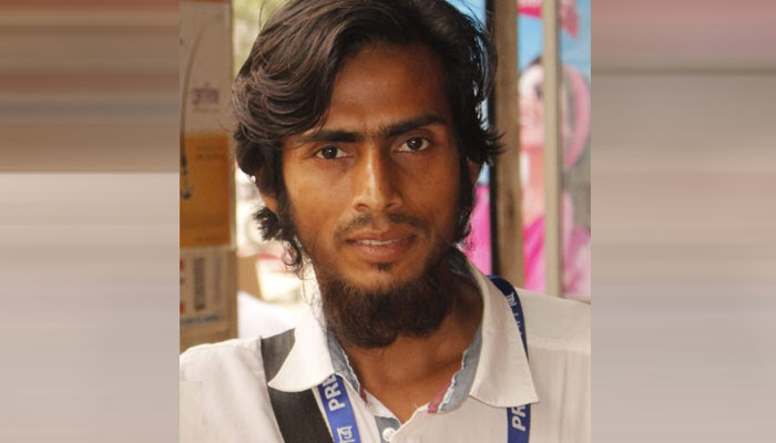 তাঁর ডাকে সাড়া দিয়ে অনেকেই এখন সাংবাদিক
