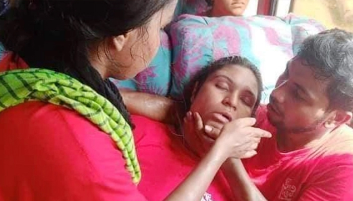 ধর্ষণবিরোধী লংমার্চে হামলা