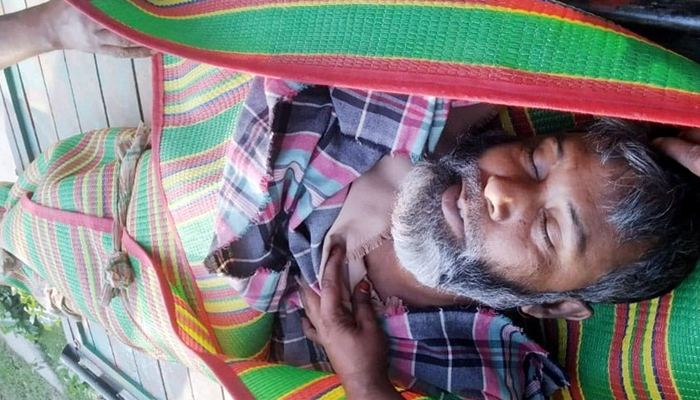 সুদের টাকা না পেয়ে ট্রাক চালককে পিটিয়ে হত্যা