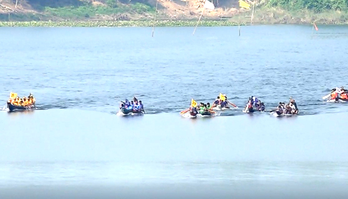 শান্তি চুক্তির ২৩ বছর পূর্তি উপলক্ষে নানিয়ারচরে নৌকা বাইচ