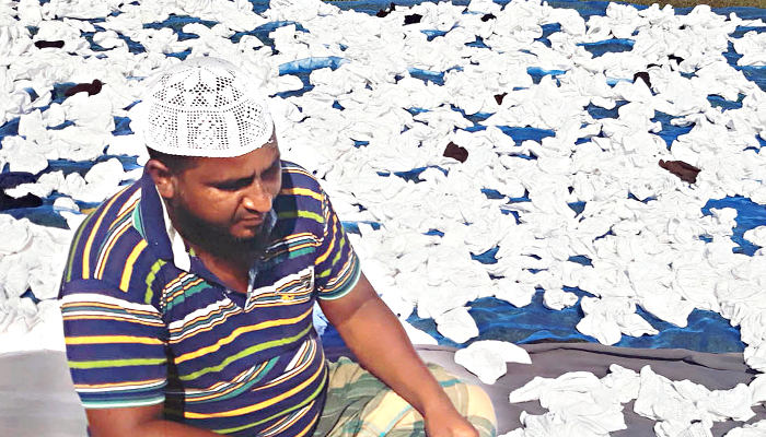 দেশের গণ্ডি ছাড়িয়েছে শেরপুরের টুপি