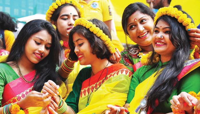 করোনা সরিয়ে দিয়ে জয় হোক ভালোবাসার
