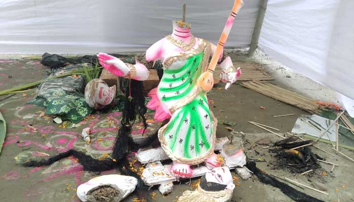 সরিষাবাড়ীতে পৃথক দুই পূজা মণ্ডপে হামলা, প্রতিমা ভাঙচুর