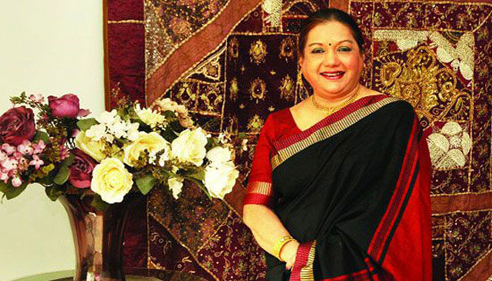বনানী কবরস্থানে চিরনিদ্রায় শায়িত কবরী
