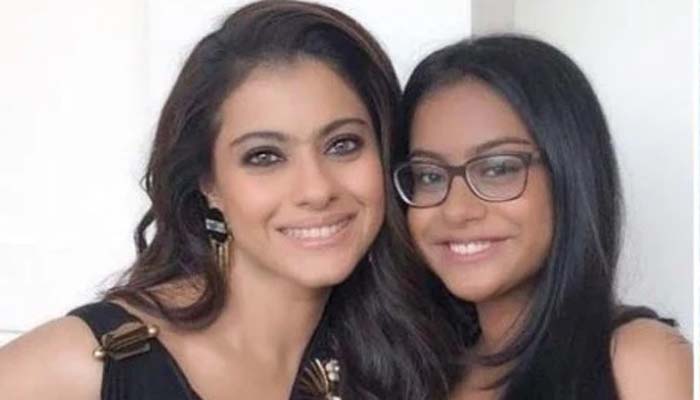 মায়ের ছবির গানে নেচে ভাইরাল কাজল কন্যা নাইসা