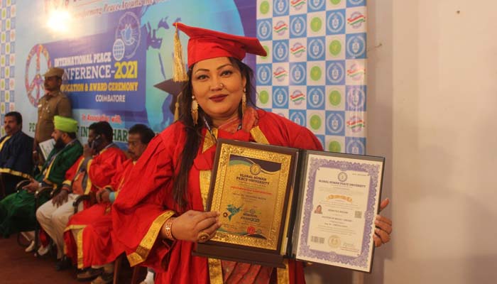 ‘ভুয়া’ ডিগ্রির অভিযোগে যা বললেন মমতাজ