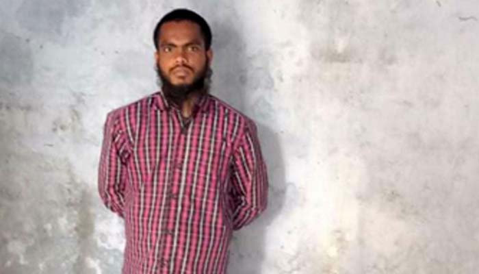 কুড়িগ্রামে শিশু শিক্ষার্থীকে পেটানোয় মাদ্রাসা শিক্ষক আটক