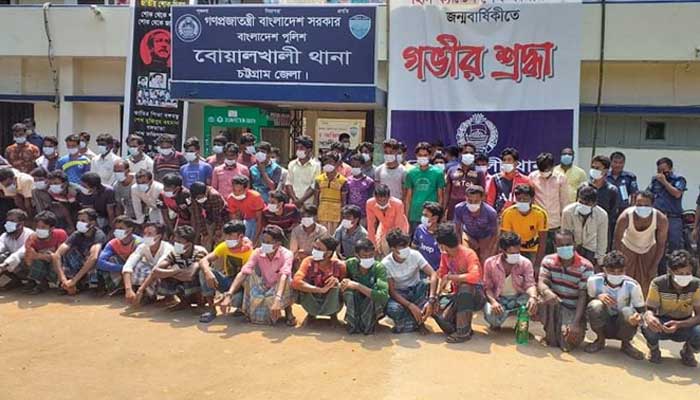 উখিয়া ক্যাম্প থেকে পালানো ৭৪ রোহিঙ্গা চট্টগ্রামে আটক