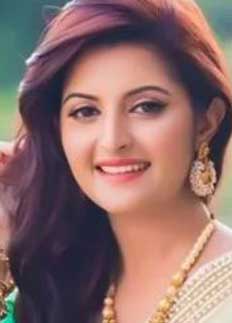 পরীর জন্মদিন হবে এবার লাল-সাদায়