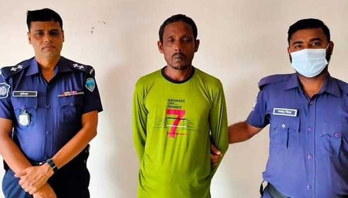 খাগড়াছড়িতে সাজাপ্রাপ্ত পলাতক আসামি গ্রেপ্তার