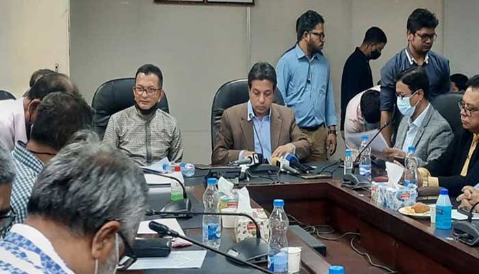 সিদ্ধান্ত ছাড়াই বিআরটিএ ও বাসমালিকদের বৈঠক শেষ