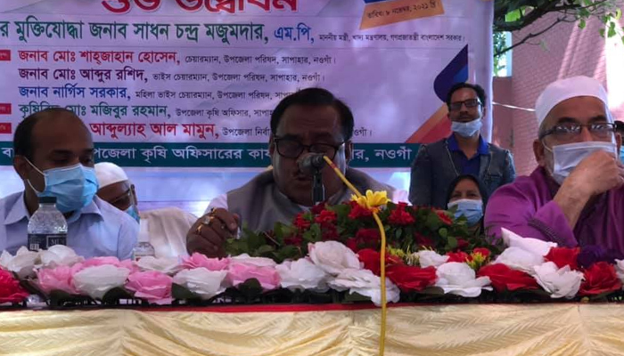 সবার আগে কৃষক: খাদ্যমন্ত্রী