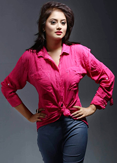 লকডাউন লাভ স্টোরিতে রেহনুমা মোস্তফা