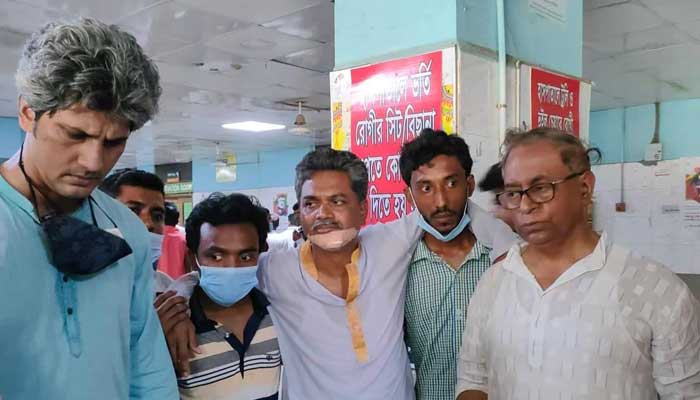 পল্টনে পিকেটারদের ওপর পুলিশের লাঠিচার্জ, আহত অর্ধশতাধিক