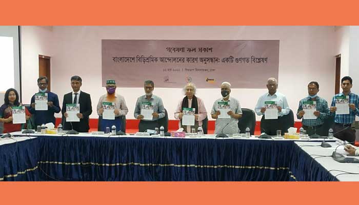 বিড়ি শ্রমিকদের করবৃদ্ধি ঠেকানোর আন্দোলন মালিকদের সাজানো