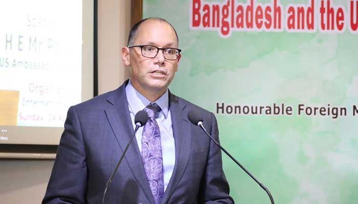 জবাবদিহি ছাড়া র‌্যাবের নিষেধাজ্ঞা প্রত্যাহারের সুযোগ নেই: পিটার হাস