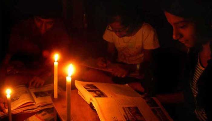 পাকিস্তানে দিনে ১০ ঘণ্টা লোডশেডিং