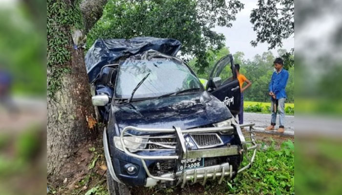 আসামি ধরে ফেরার পথে দুর্ঘটনায় পুলিশের গাড়ি, এসআই নিহত