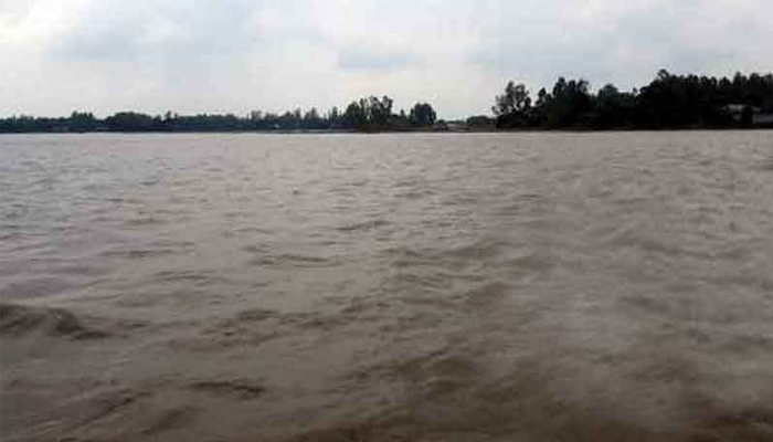 বাড়ছে দেশের প্রধান ১২ নদীর পানি