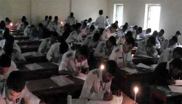 এসএসসি পরীক্ষার্থীদের চার্জার লাইট নিয়ে আসার পরামর্শ!