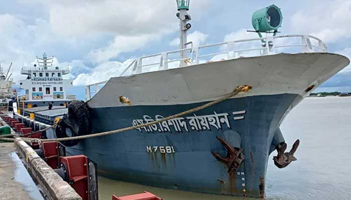 ট্রানজিট মেনে ভারতীয় পণ্যের প্রথম চালান এলো মোংলা বন্দরে
