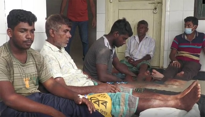 ঝিনাইদহে আট হিন্দুবাড়িতে হামলা লুটপাট, আহত ১৫