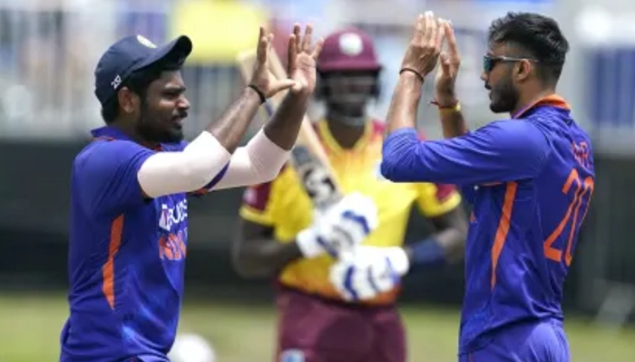 ১০০ রানেই শেষ ইন্ডিজ, ৪-১ ব্যবধানে সিরিজ ভারতের