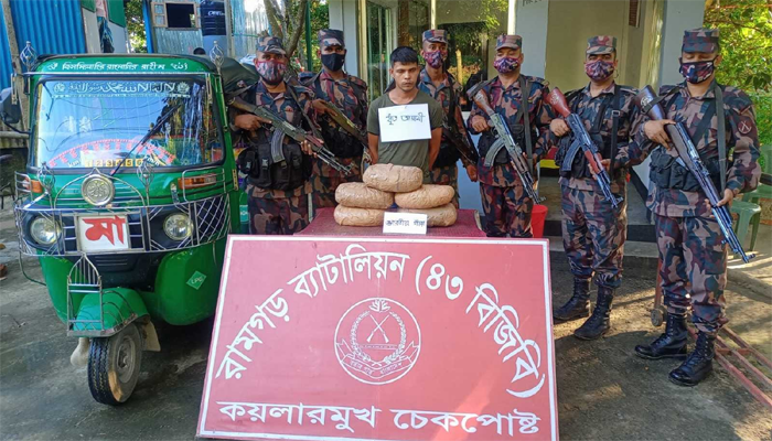 বিজিবির অভিযানে ৪৩ লাখ টাকার মাদক-চোরাচালান জব্দ