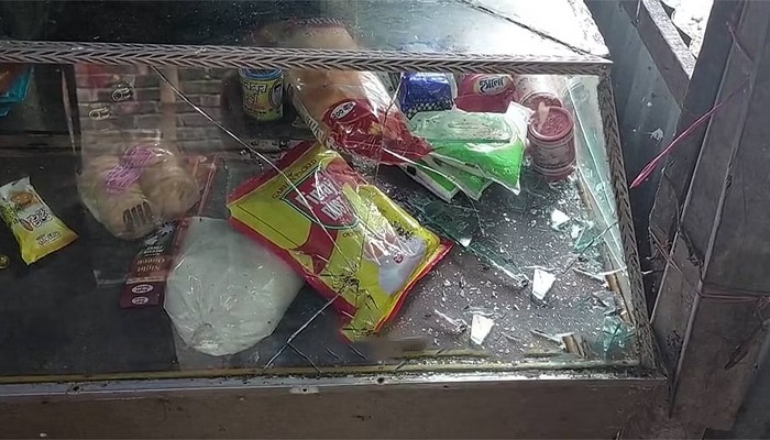 ঝিনাইদহে আট হিন্দুবাড়িতে হামলা লুটপাট, আহত ১৫