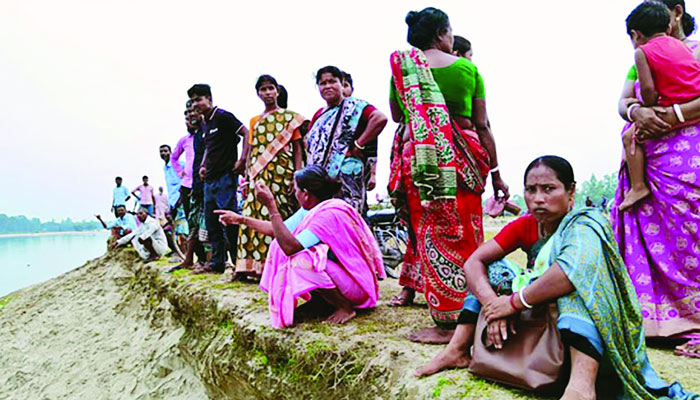 আরও ৯ মরদেহ উদ্ধার, অপেক্ষায় স্বজনরা