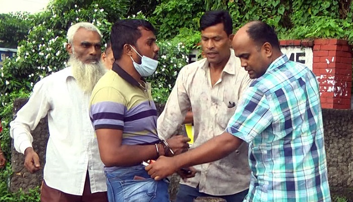 মাদক দিয়ে ফাঁসানো এএসআইসহ তিনজন কারাগারে