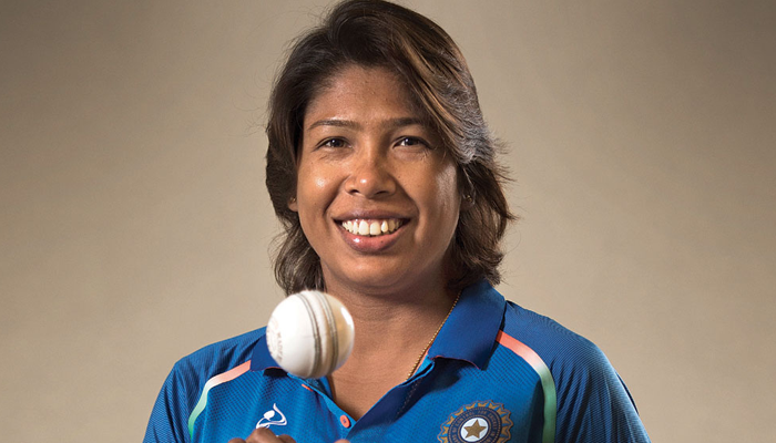 ক্রিকেটকে বিদায় বললেন ঝুলন