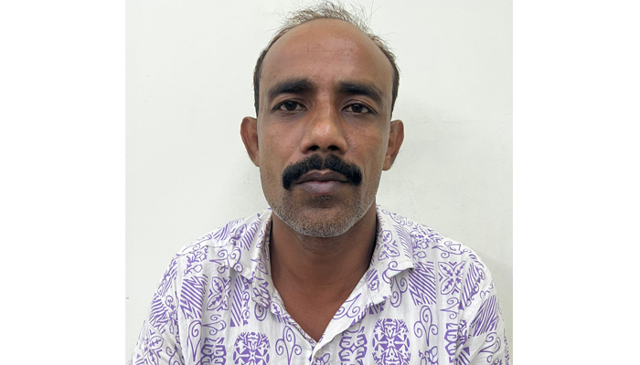বুথে টাকা উত্তোলনকারীরা ব্লেড মাসুদের টার্গেট