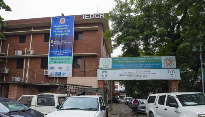মশারি ব্যবহার করেন না ২৫ ভাগ ডেঙ্গু রোগী