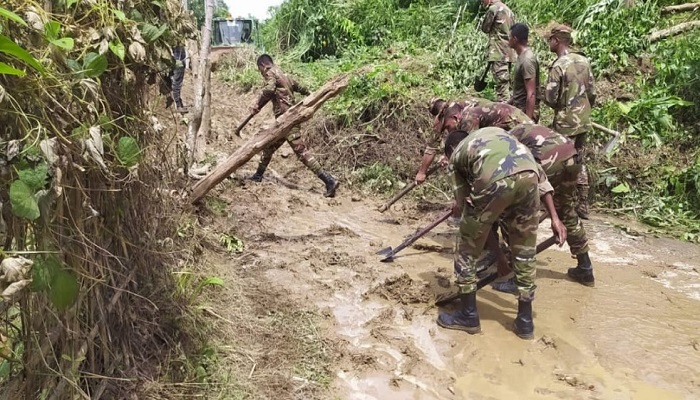 সাজেক-খাগড়াছড়ি সড়কে যান চলাচল স্বাভাবিক