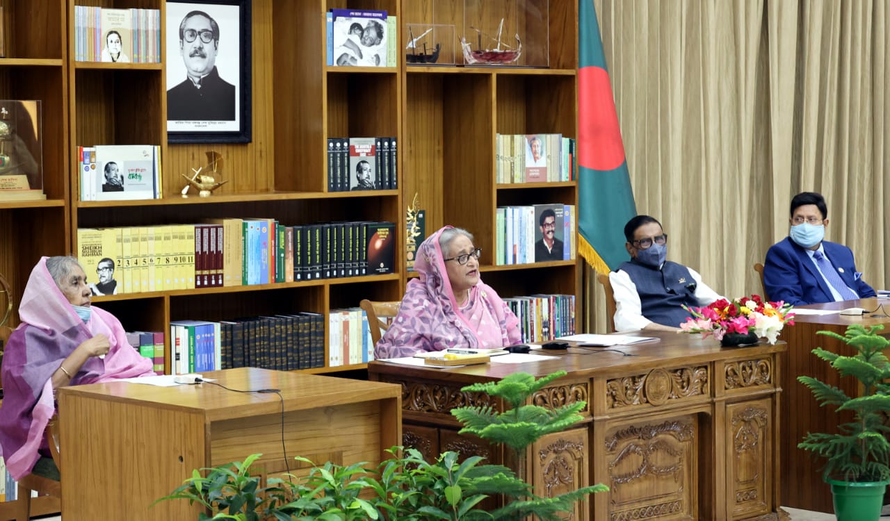 শক্ত অবস্থানে দেশের অর্থনীতি