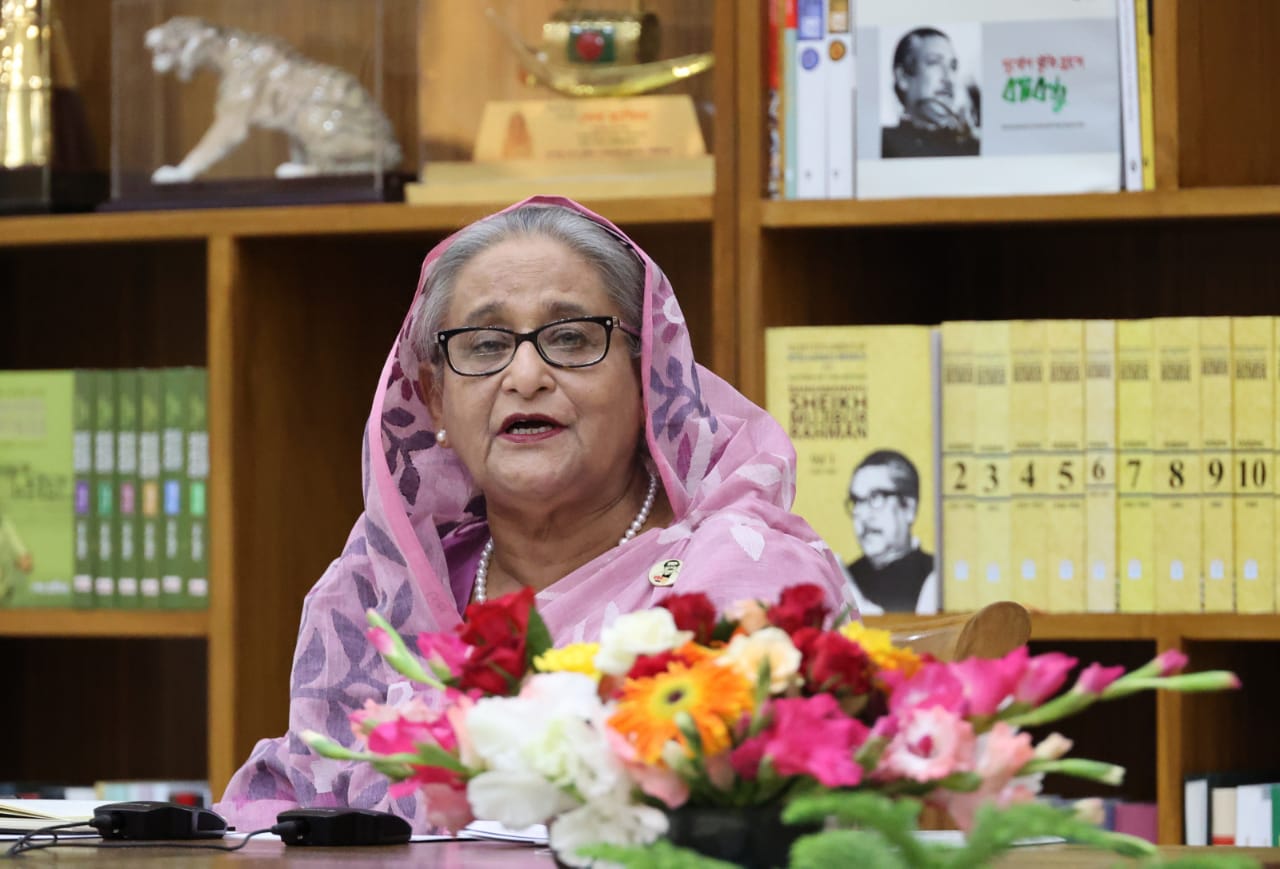 শক্ত অবস্থানে দেশের অর্থনীতি