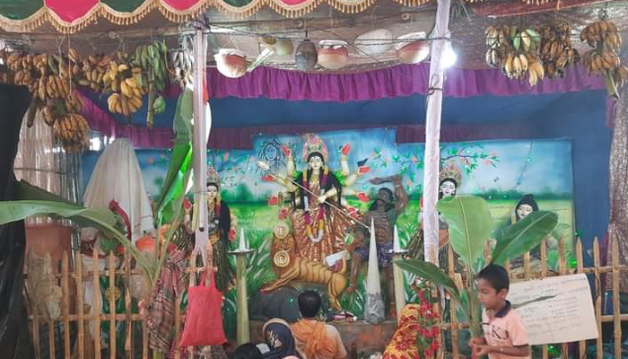 নড়াইলে শারদীয় সপ্তমী অনুষ্ঠিত