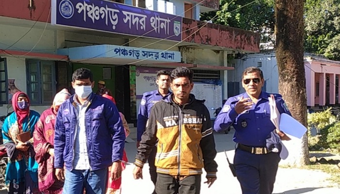 সরকারি নিয়োগ পরীক্ষায় প্রক্সি, ৪ জন কারাগারে