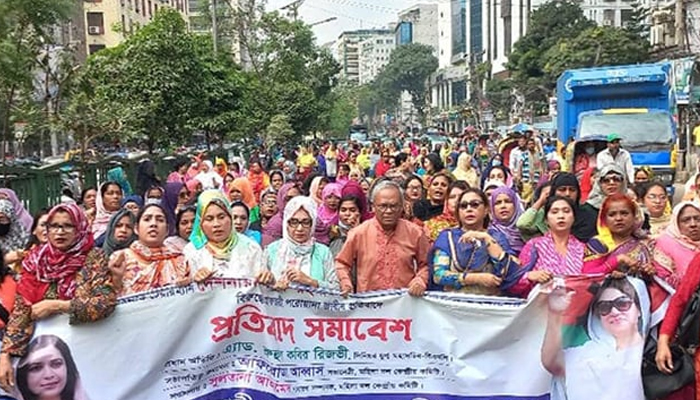 সরকার মসনদ ধরে রাখার শেষ চেষ্টায়: রিজভী