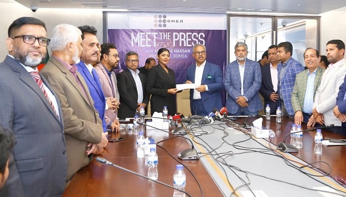 পোশাকের সঙ্গে দেশকেও ব্র্যান্ডিং করতে চায় বিজিএমইএ