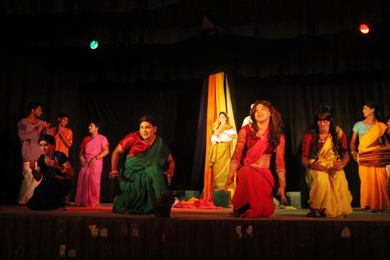 হিজড়া সমাজের সুখ-দুঃখ গাঁথা ‘শিখন্ডী কথা’